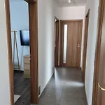 Ironhill Apartmanhaz Apartment *