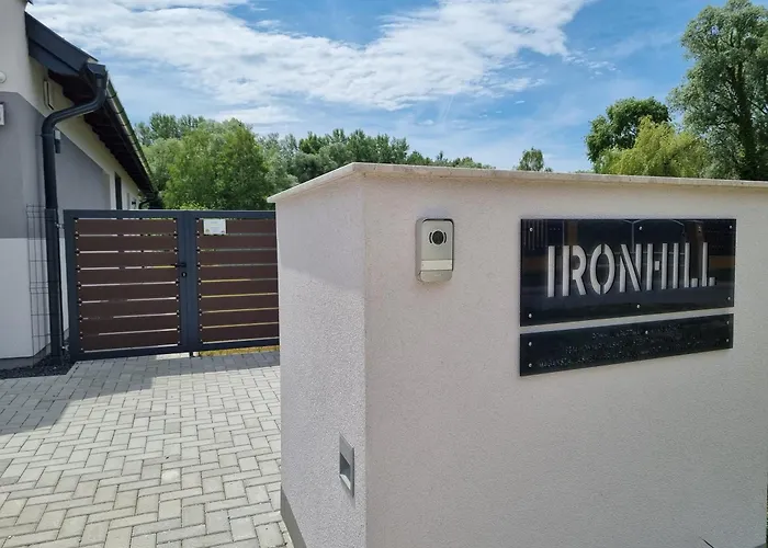 Daire Ironhill Apartmanhaz Vonyarcvashegy
