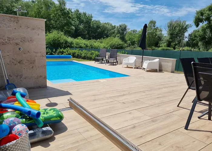 Ironhill Apartmanhaz Daire *